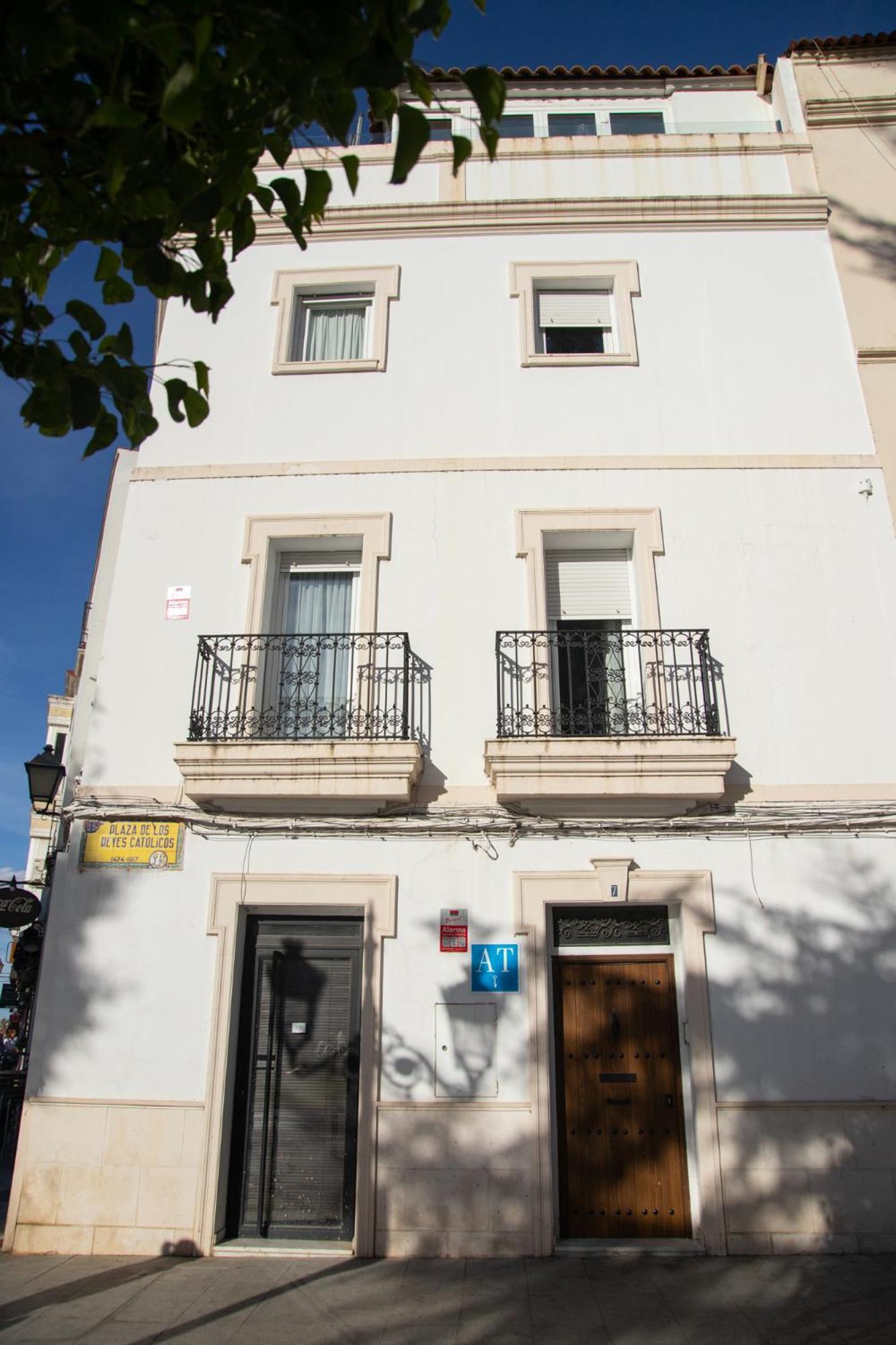 Alojamientos Puerta Palma Estudio Badajoz Exterior foto
